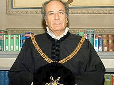 Unioni gay e legge elettorale: il presidente Gallo richiama i...