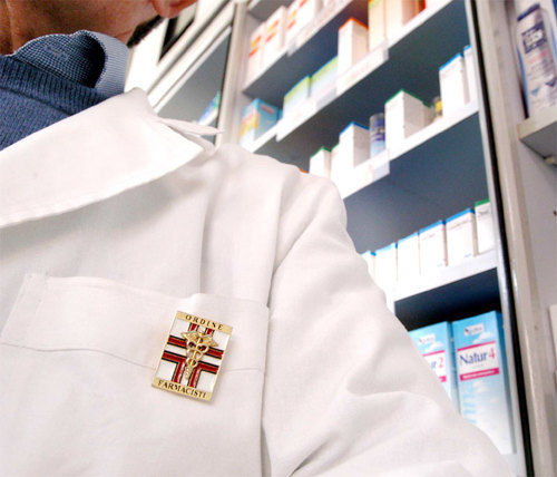 Lesioni colpose al farmacista che prescrive farmaci da dietol...
