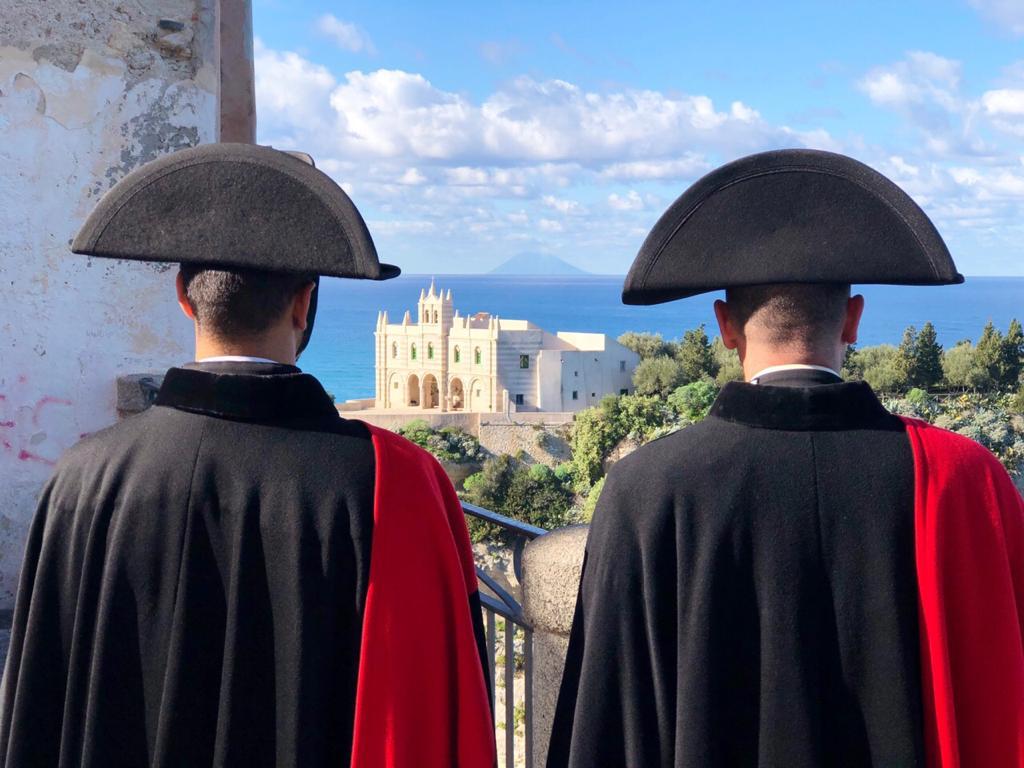 Whistleblowing  in ambito militare. Sanzionato appuntato dei ...