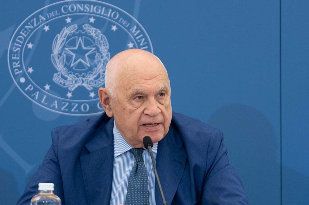 Sì definitivo all’abrogazione dell’abuso d’ufficio.
La Camer...