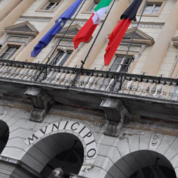 Responsabilità civile - Amministrazione pubblica - Opere pubb...