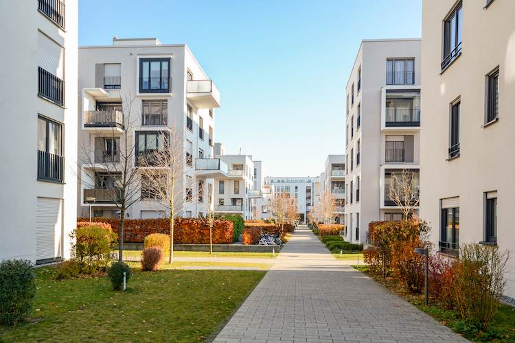 Le norme di un regolamento di condominio – aventi natura cont...