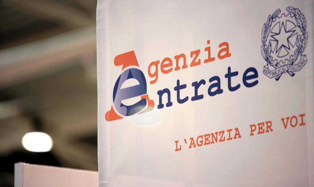 Deve considerarsi nulla la sentenza di appello motivata “per ...