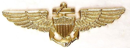 Tenente di vascello, pilota della Marina militare, in servizi...