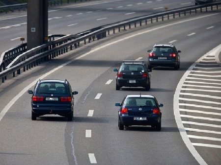 Il sorpasso deve essere fatto in condizioni di sicurezza: si ...