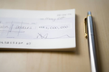 Assegno di mantenimento: il figlio (33enne) viene licenziato ...