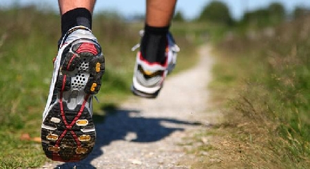 Un'alunna si procura delle lesioni durante la lezione di ginn...