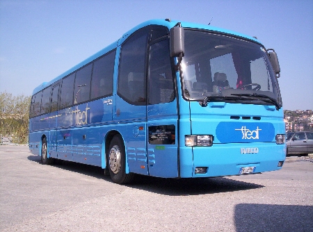 Scolaro di 11 anni, viene investito e ucciso da un autobus di...