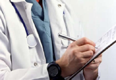 Medici ospedalieri specialisti in urologia presso il Presidio...