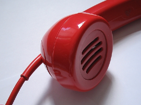 Dipendente depresso per tirarsi su fa 8.000 euro di telefonat...