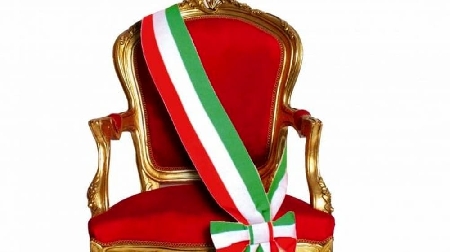 Concussione continuata. Sindaco accusato di avere costretto ...