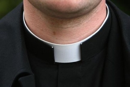 Sacerdote condannato per violenza sessuale in danno di un min...