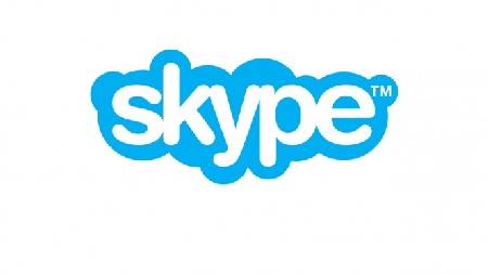 Marito scopre nel profilo Skype della moglie la chat con l’am...