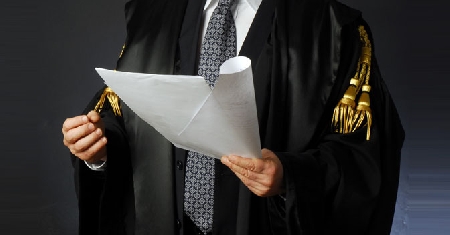 L’onere probatorio del difensore assente per concomitante imp...
