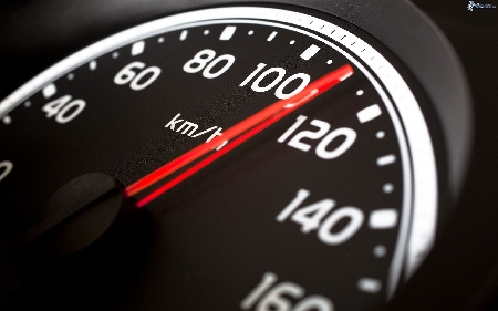 Rivenditore di auto condannato: l'auto ha i chilometri tarocc...