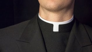 Prete trasferito non vuole consegnare le chiavi della canonic...