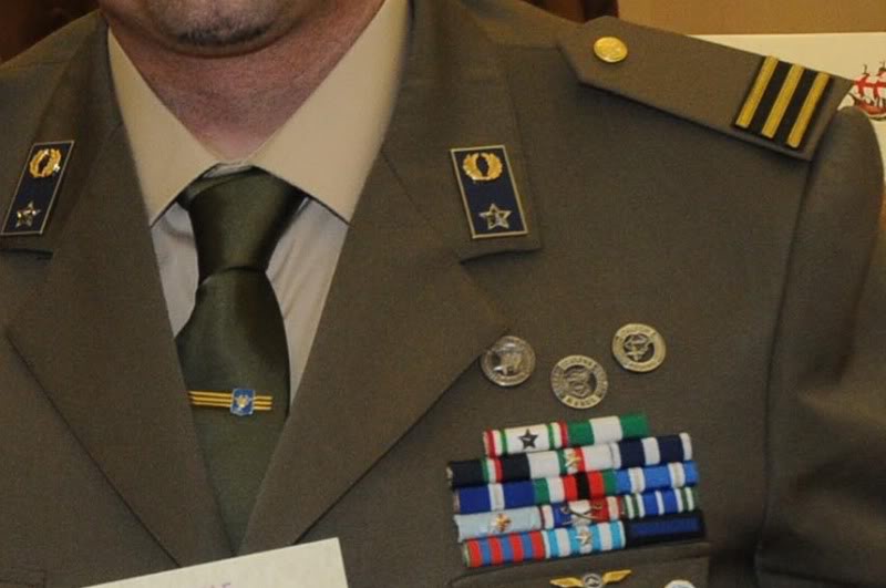 Nei giudizi di avanzamento a scelta dei militari, la scelta d...