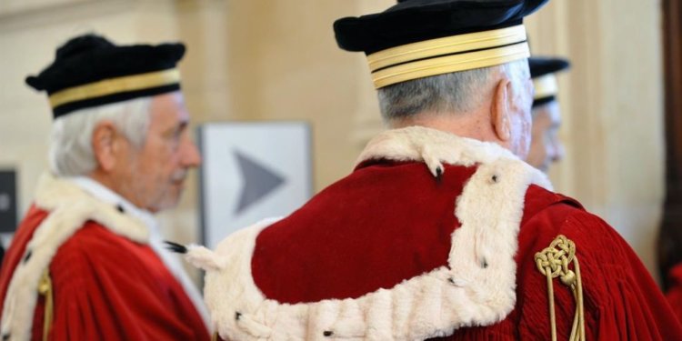 Le attività secondarie dei magistrati. Esiste una giurisprude...