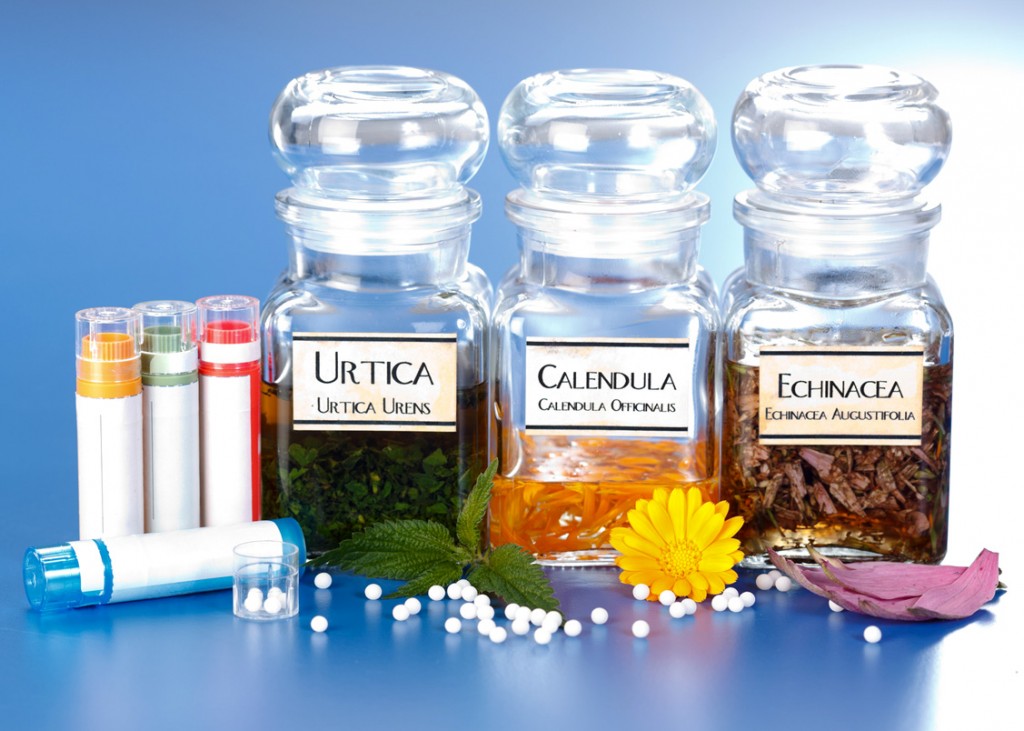 Cura il paziente con la medicina omeopatica: è omicidio colpo...