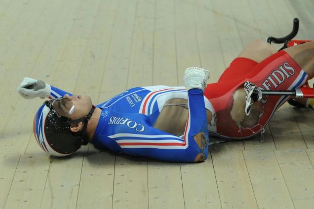 Medico sportivo condannato per il decesso del ciclista per in...