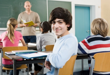 Non manda il figlio a scuola che fa troppe assenze. Condannat...