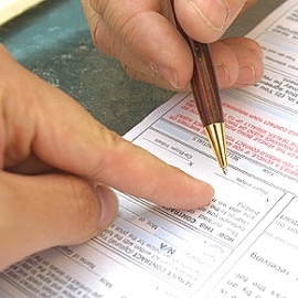 In tema di interpretazione del contratto, il criterio ermeneu...