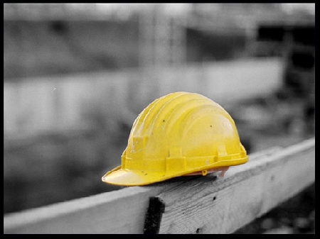 Infortunio sul lavoro: operaio muore. Condannato il legale ra...