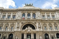 Differenza tra truffa aggravata e peculato. Nuovo arresto del...