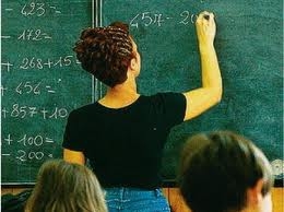 Preside di una scuola. Accusato di abuso di ufficio e concuss...