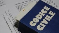 Successione legittima: al coniuge del de cuius spettano i dir...