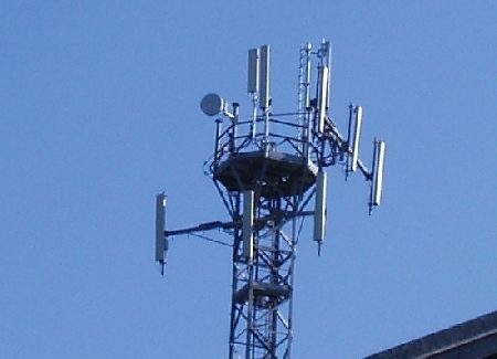 Impianti di telefonia mobile.
