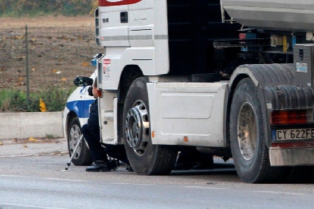 Rilevazione di velocità con autovelox posizionati in modo da ...
