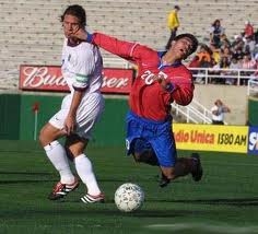 PUGNO IN FACCIA A GIOCO FERMO: SUPERA IL RISCHIO CONSENTITO....