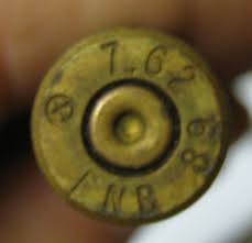 Ritenzione aggravata di oggetto di munizionamento militare ed...
