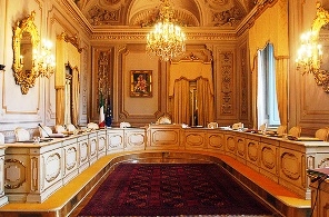 Stop alla custodia cautelare come unica misura per il reato d...