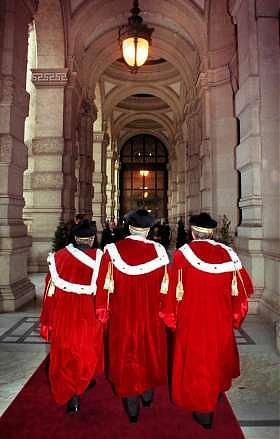 La Cassazione ribadisce:il danno esistenziale non è una categ...