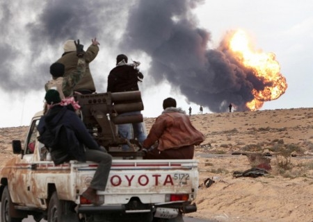 Libia, ribelli conquistano parte di Brega, vanno verso nord
